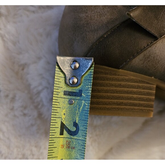 Wonderly Booties Women's Sz 6.5 Ankle Boots Tan Brown Buckle EUC - Picture 7 of 9